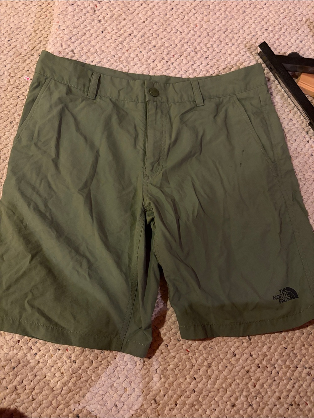 The North Face Men's Olive Shorts 32
